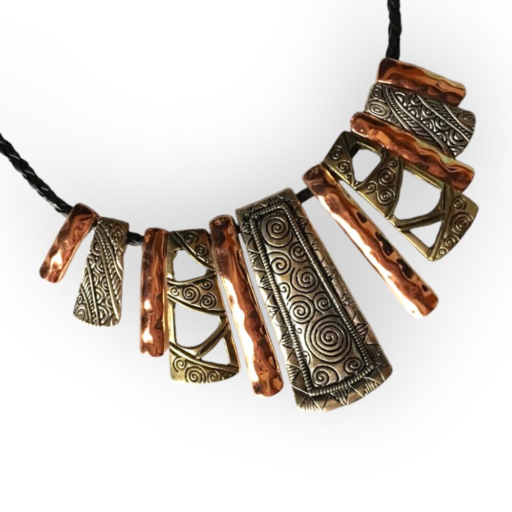 Mixed metals abstract print geometric dangle collar necklace